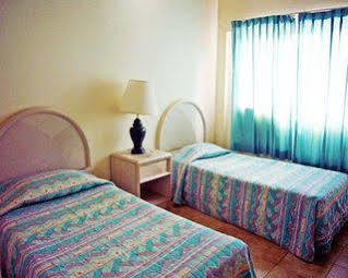 Hippocampus Hotel Pampatar Buitenkant foto
